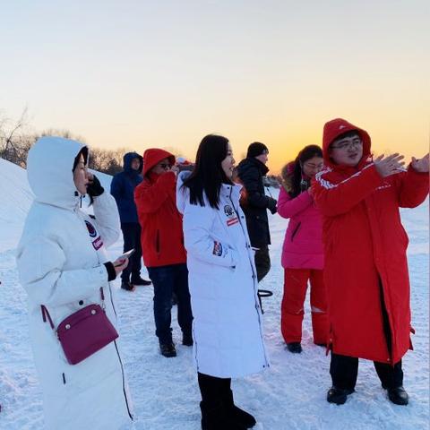 去哈尔滨看雪最佳时间（去哈尔滨看雪最佳时间是几点）
